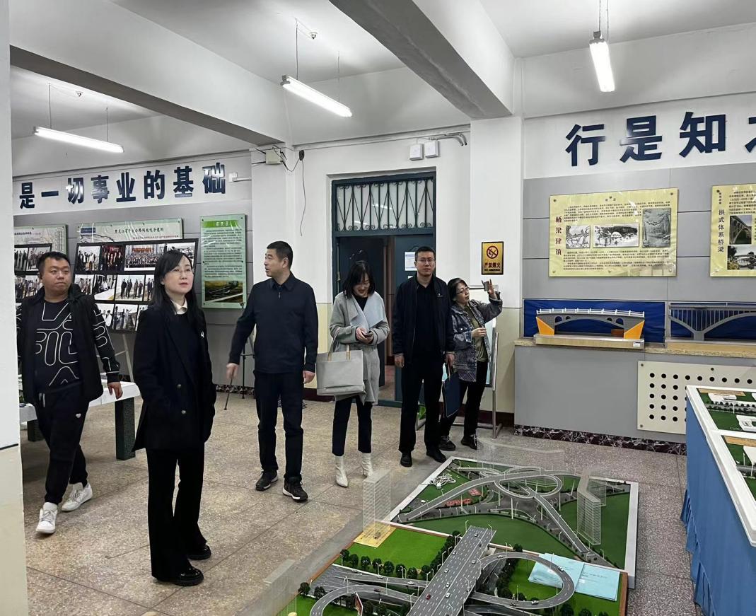 image003.jpg image003.jpg