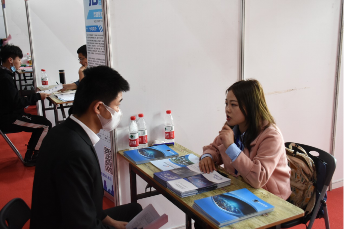 新闻稿--学院2021年毕业生供需见面会圆满落幕（修改）562.png