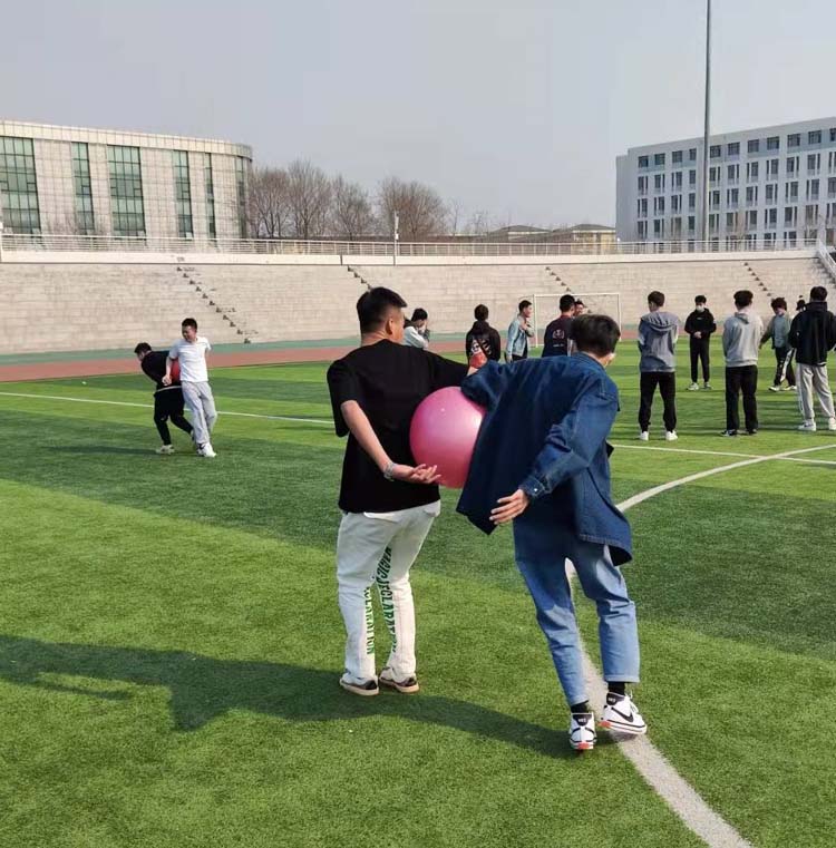 图片3.jpg 图片3.jpg