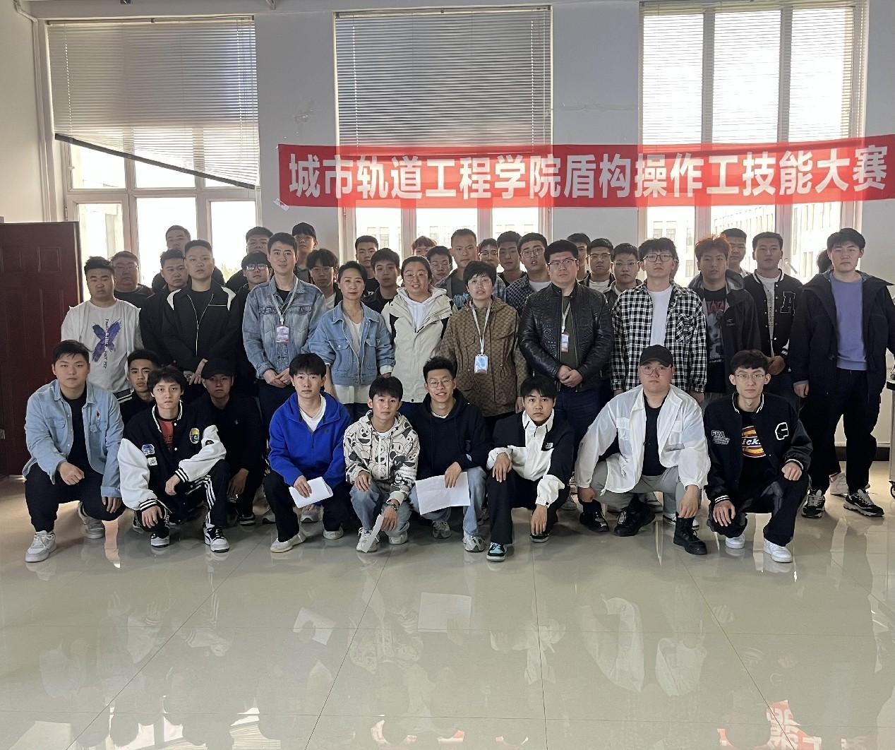 image001.jpg image001.jpg