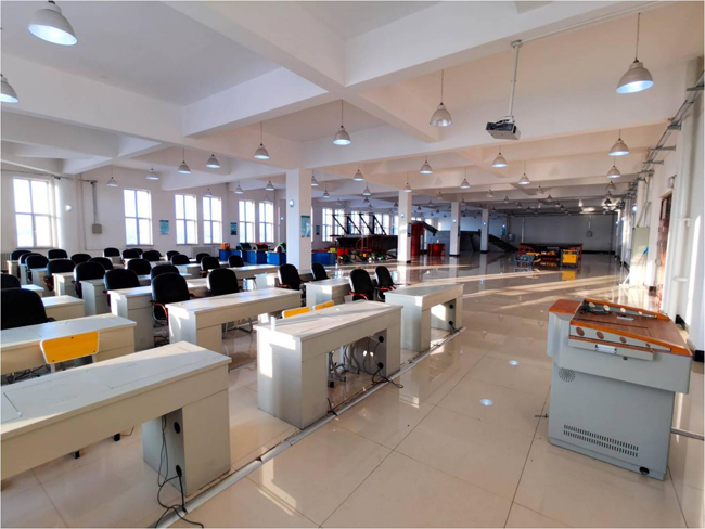 图片28.jpg 图片28.jpg