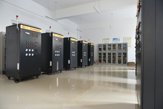 图片21.jpg 图片21.jpg