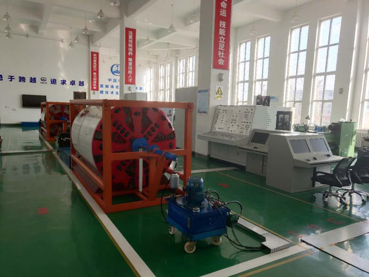 图片4.jpg 图片4.jpg