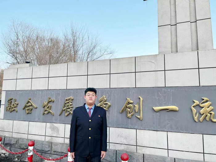 图片5.jpg 图片5.jpg