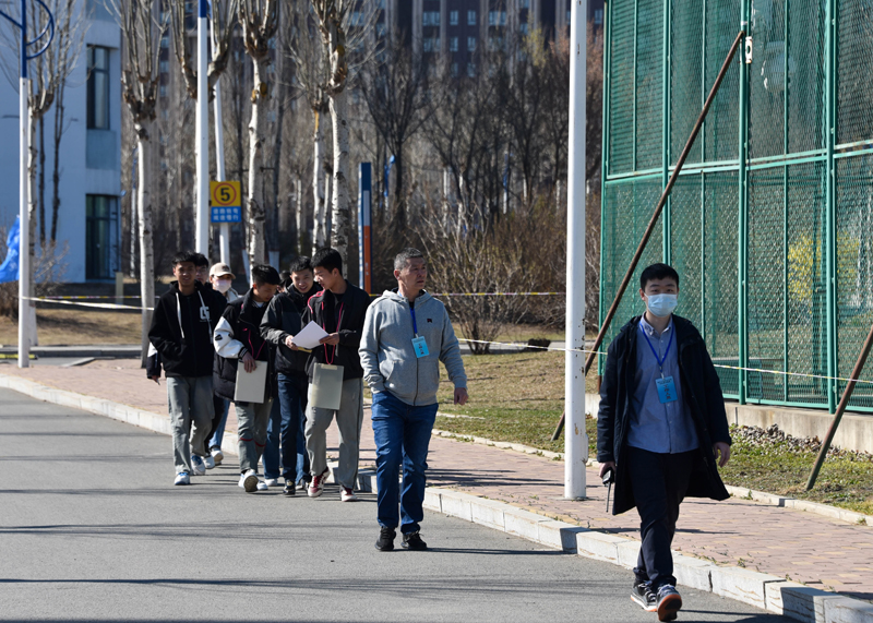 图片2.jpg 图片2.jpg