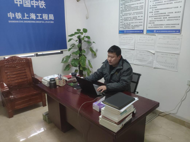 图片18.jpg 图片18.jpg