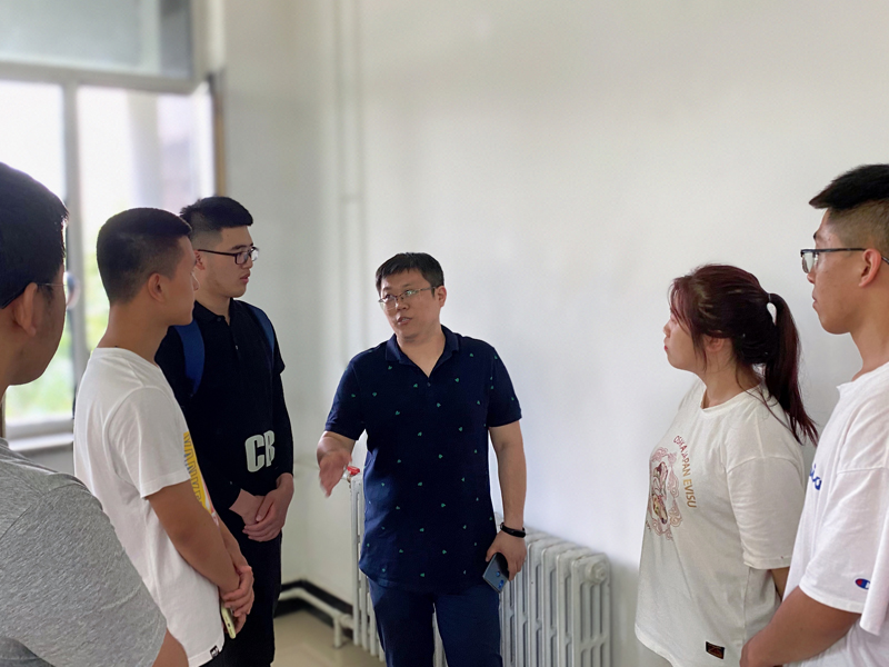 图片2.jpg 图片2.jpg